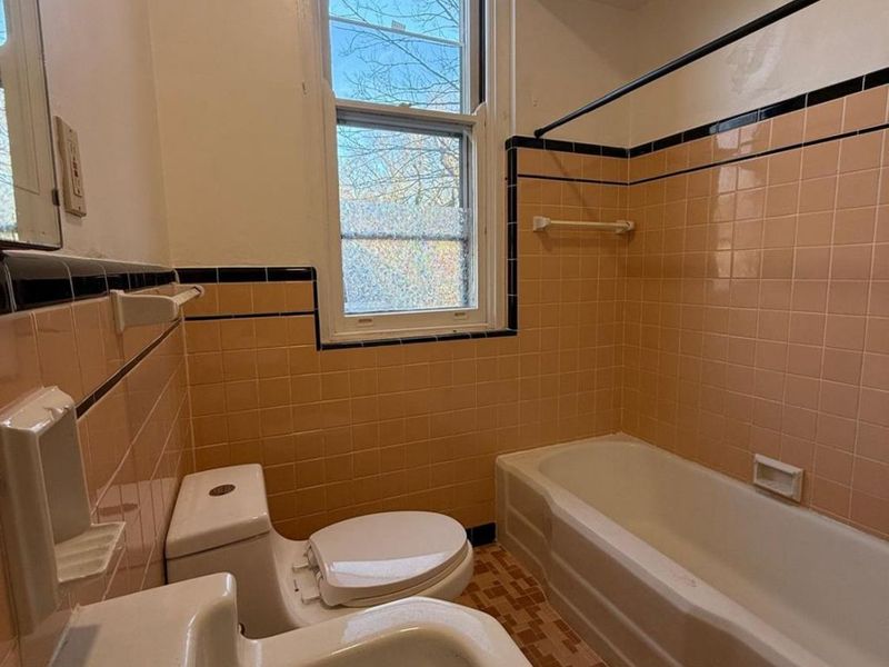 236 Loraine Avenue, Cincinnati, OH 45220 Photo 10