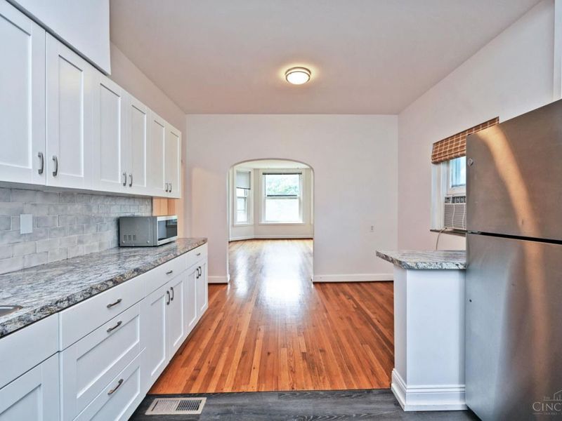 236 Loraine Avenue, Cincinnati, OH 45220 Photo 23