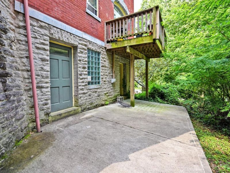 236 Loraine Avenue, Cincinnati, OH 45220 Photo 47
