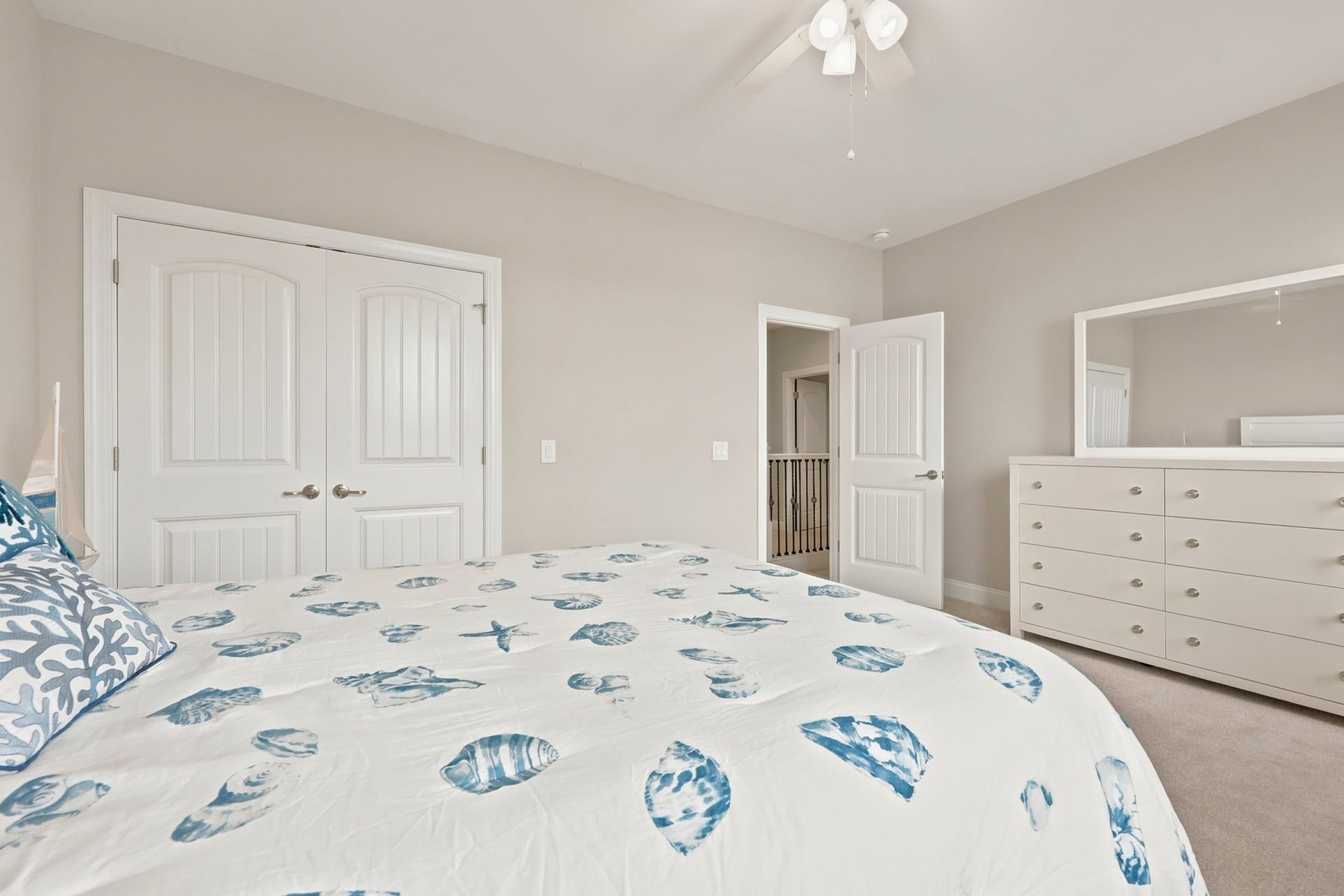 5224 Sea Coral Way Photo 13