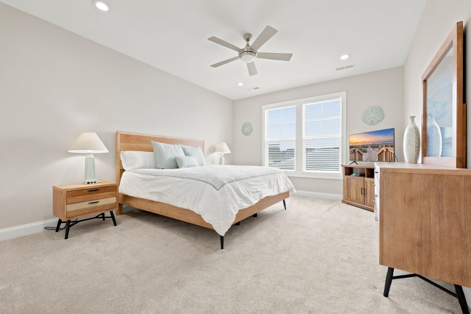 5224 Sea Coral Way Photo 17