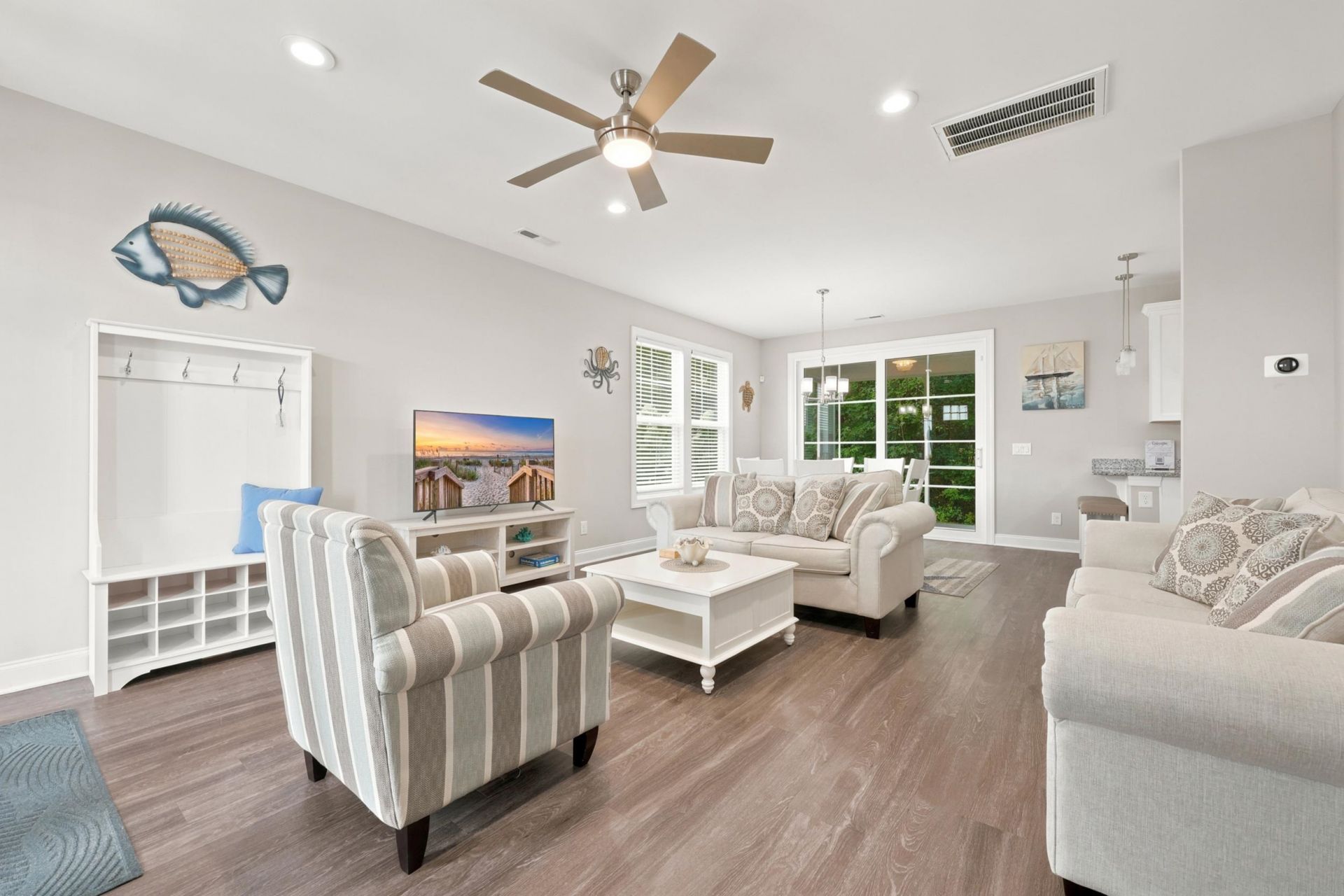 5224 Sea Coral Way Photo 9