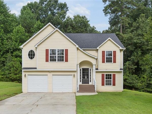 785 Pinewood Drive , Marietta, GA 30064