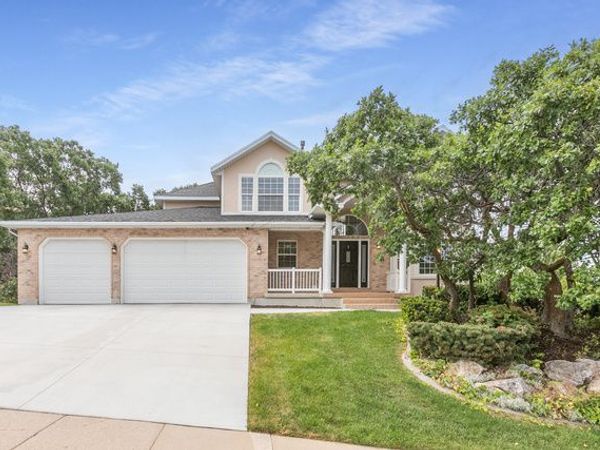 1921 ANASAZI DR , Ogden, UT 84403