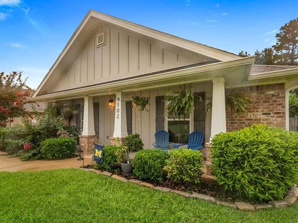 9102 Dawes Oak Drive, Theodore, AL 36582