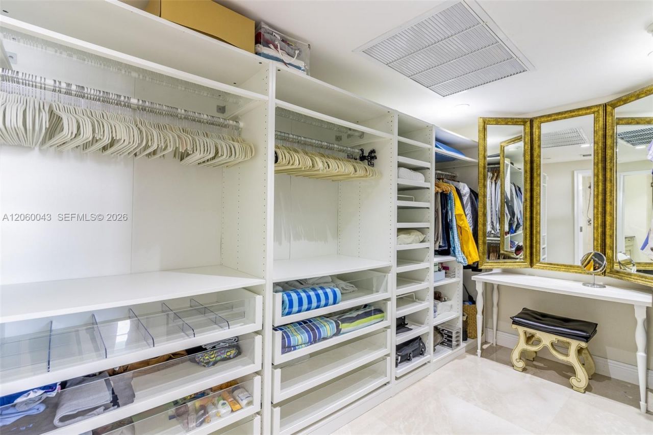 5255 Collins Ave , Unit 11E, Miami Beach, FL 33140 Photo