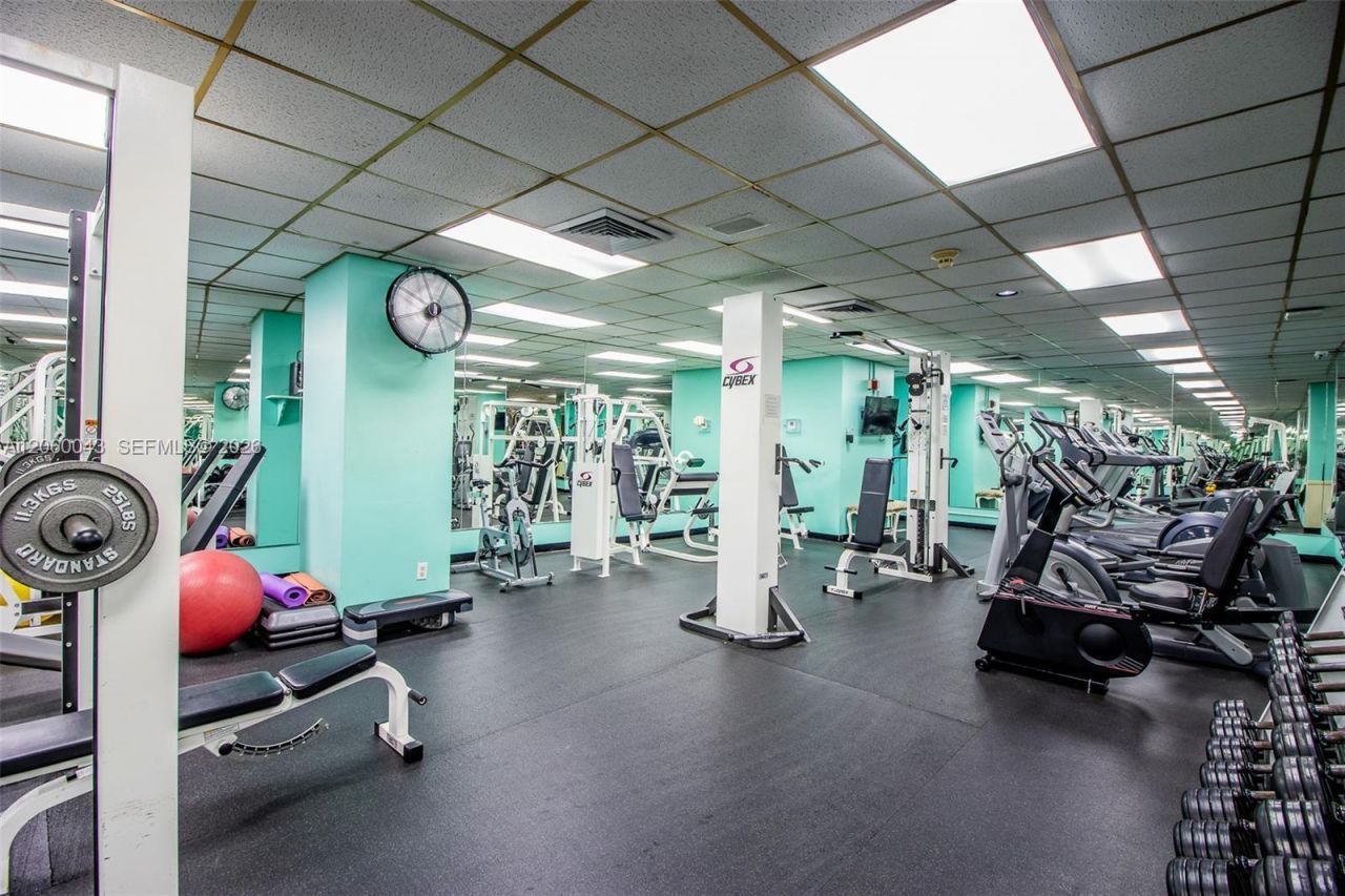 5255 Collins Ave , Unit 11E, Miami Beach, FL 33140 Photo