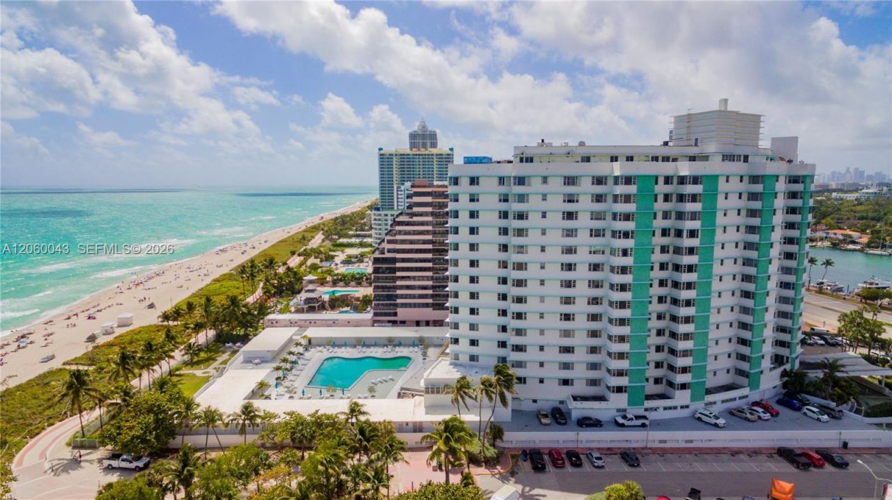 5255 Collins Ave , Unit 11E, Miami Beach, FL 33140 Photo