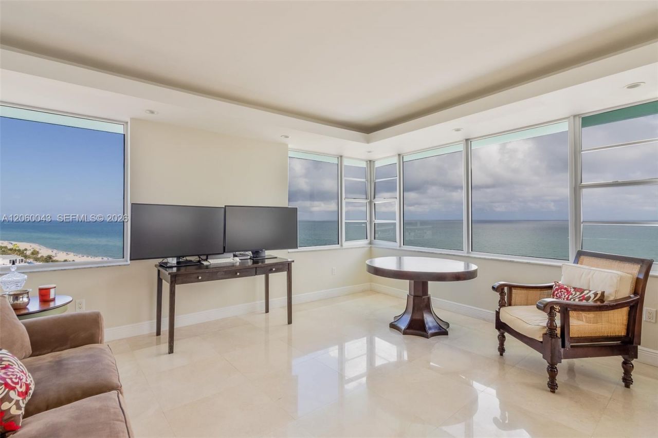 5255 Collins Ave , Unit 11E, Miami Beach, FL 33140 Photo