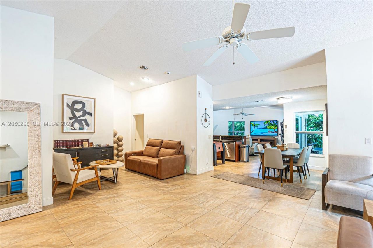 10665 San Bernardino Way , Boca Raton, FL 33428 Photo