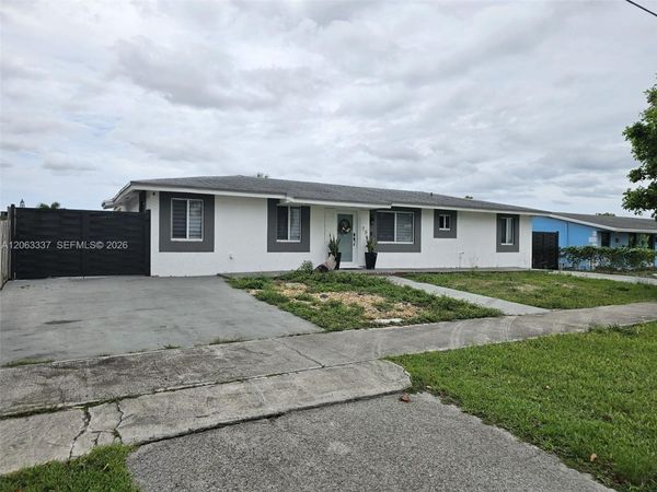 75 SW 18th Ave , Homestead, FL 33030