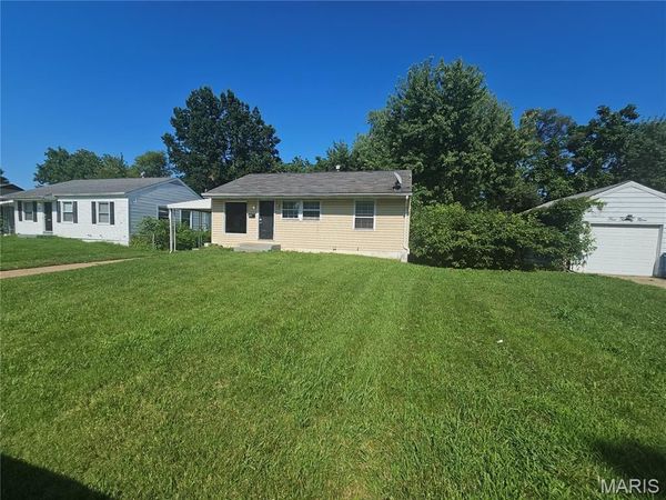 10308 Galloway Drive , St Louis, MO 63137