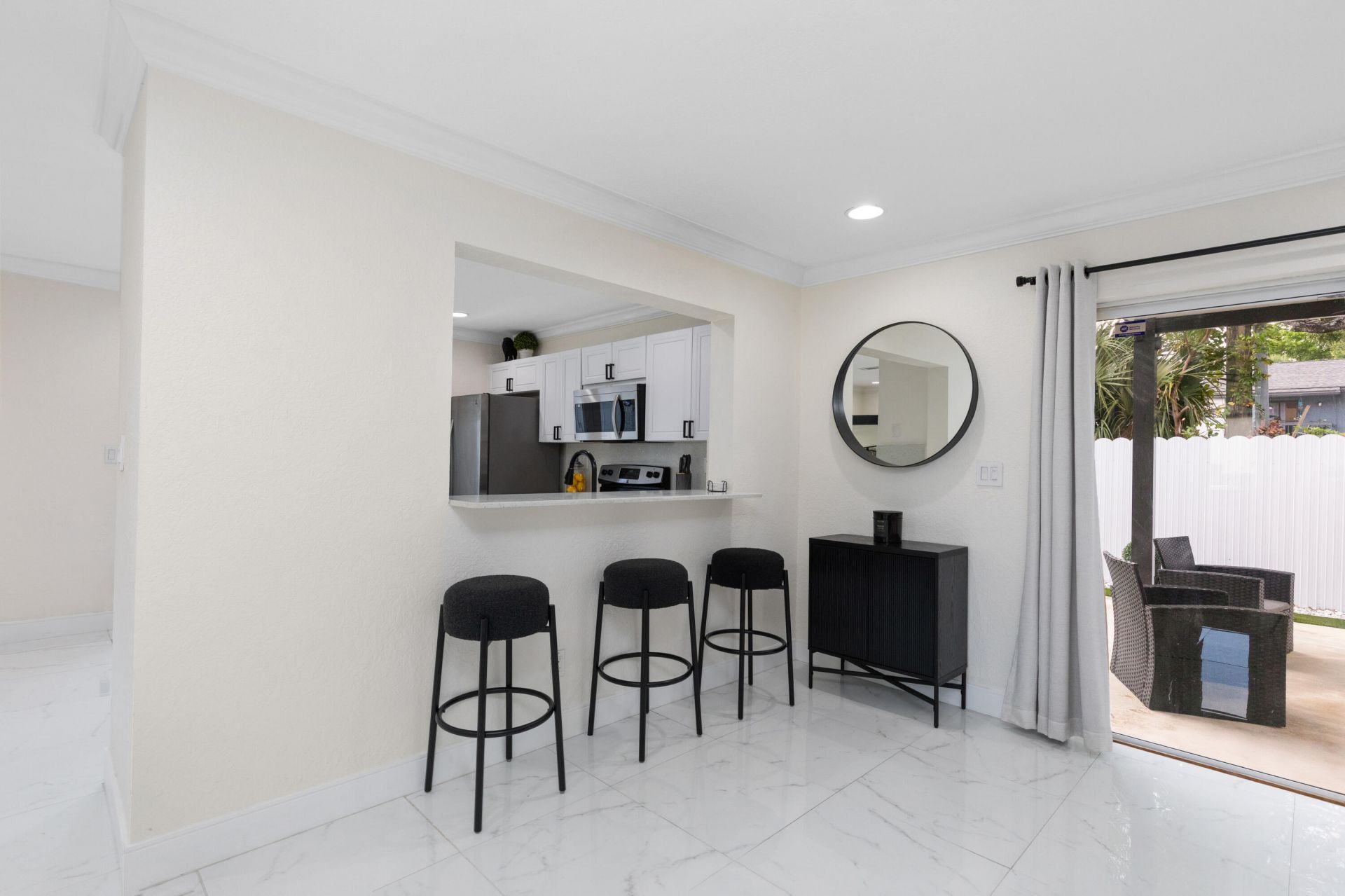 5799 Woodland Point Drive, Tamarac, FL 33319 Photo