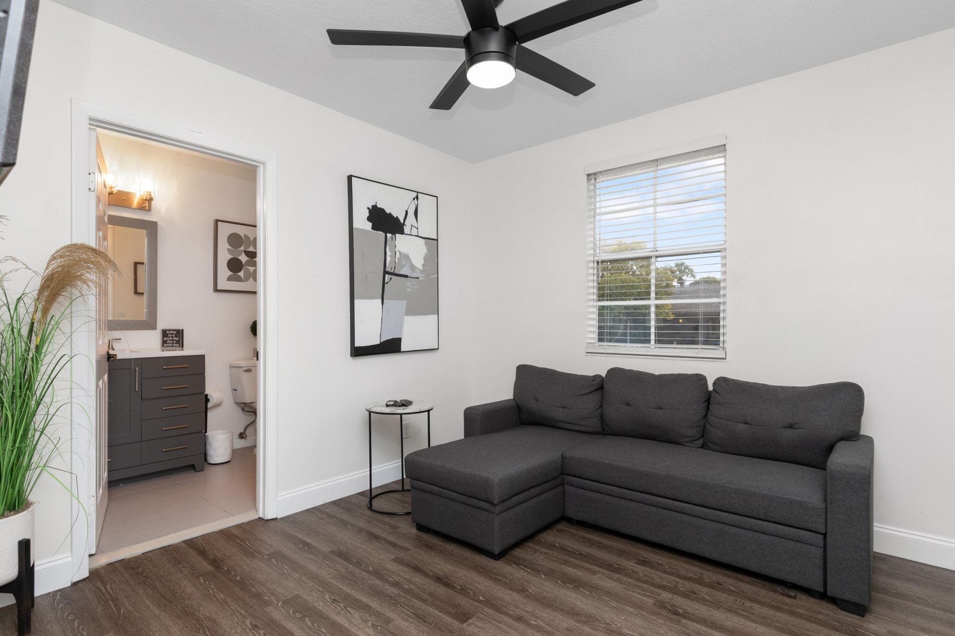 5799 Woodland Point Drive, Tamarac, FL 33319 Photo