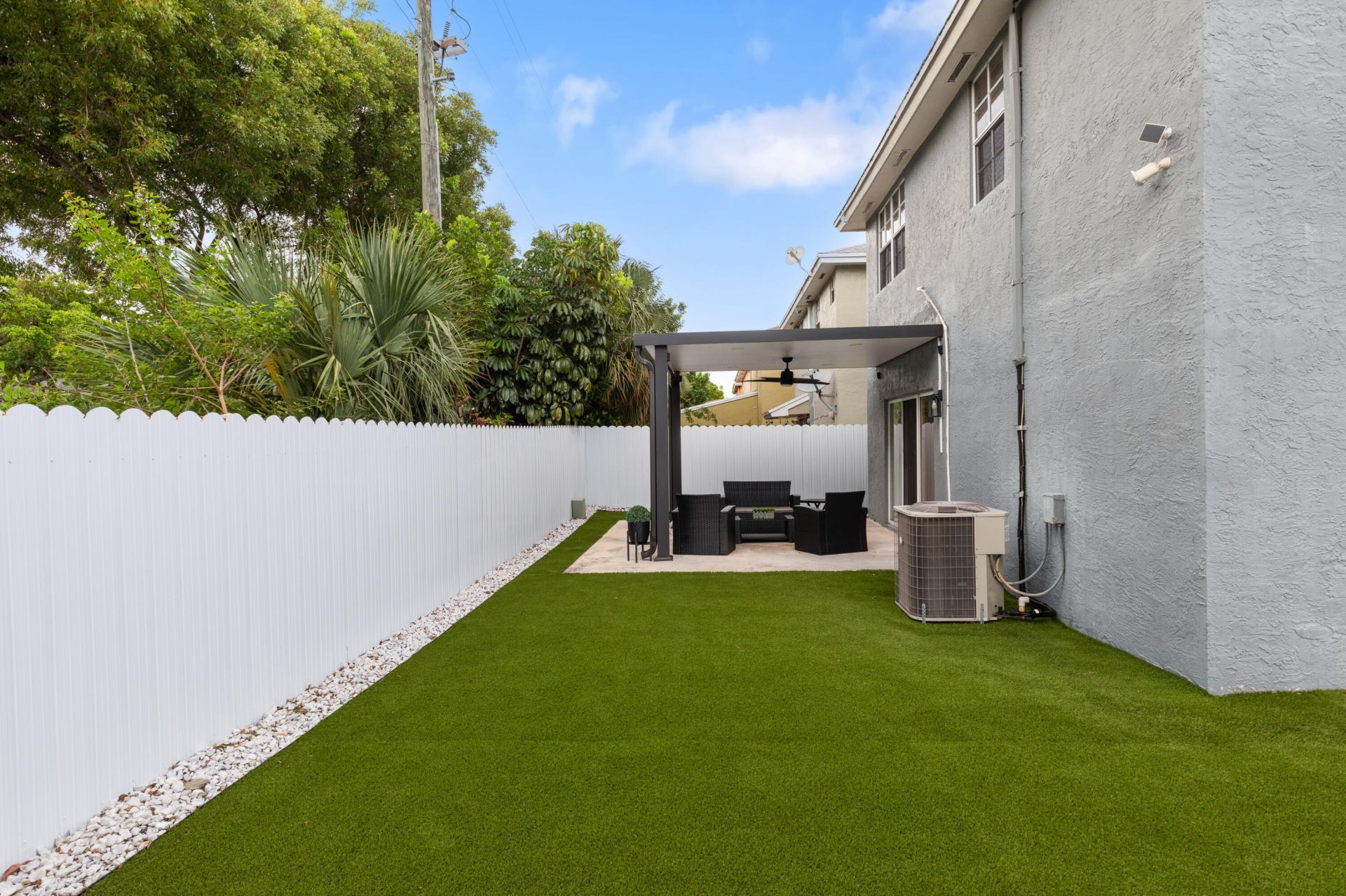 5799 Woodland Point Drive, Tamarac, FL 33319 Photo