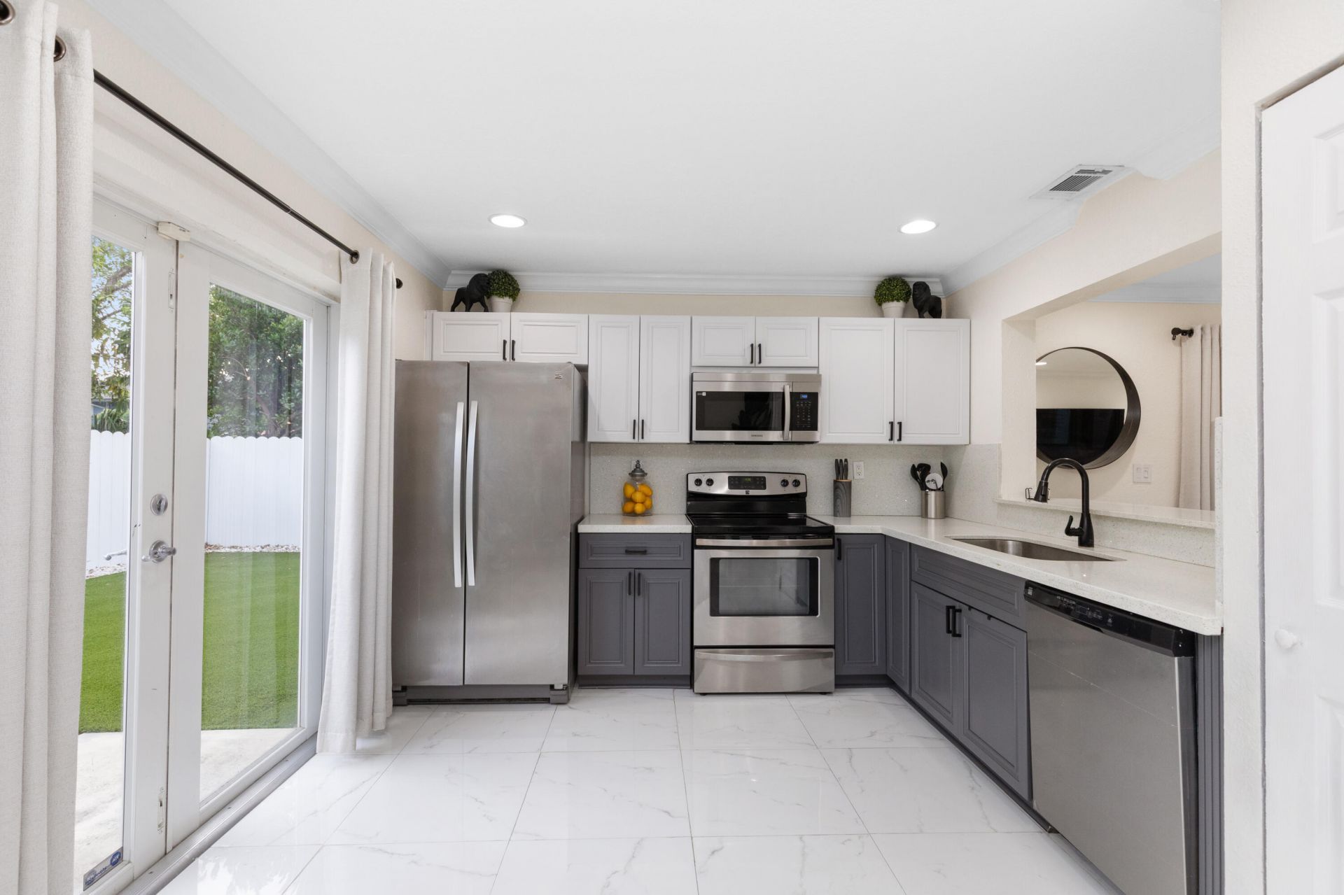5799 Woodland Point Drive, Tamarac, FL 33319 Photo