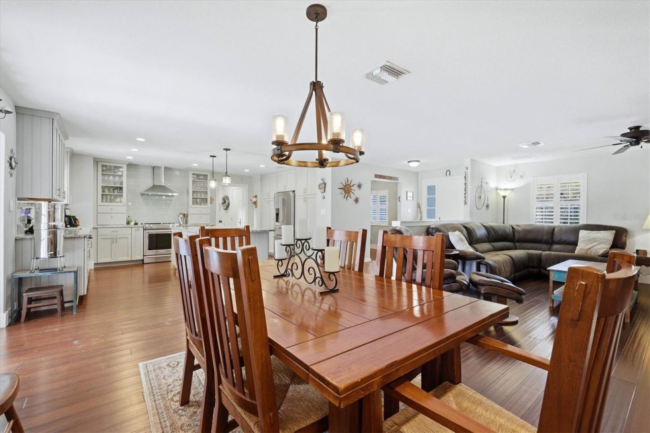 5505 Beneva Woods Circle, Sarasota, FL 34233 Photo
