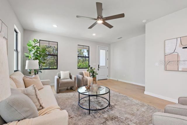 435 11th Avenue S, Saint Petersburg, FL 33701 Photo
