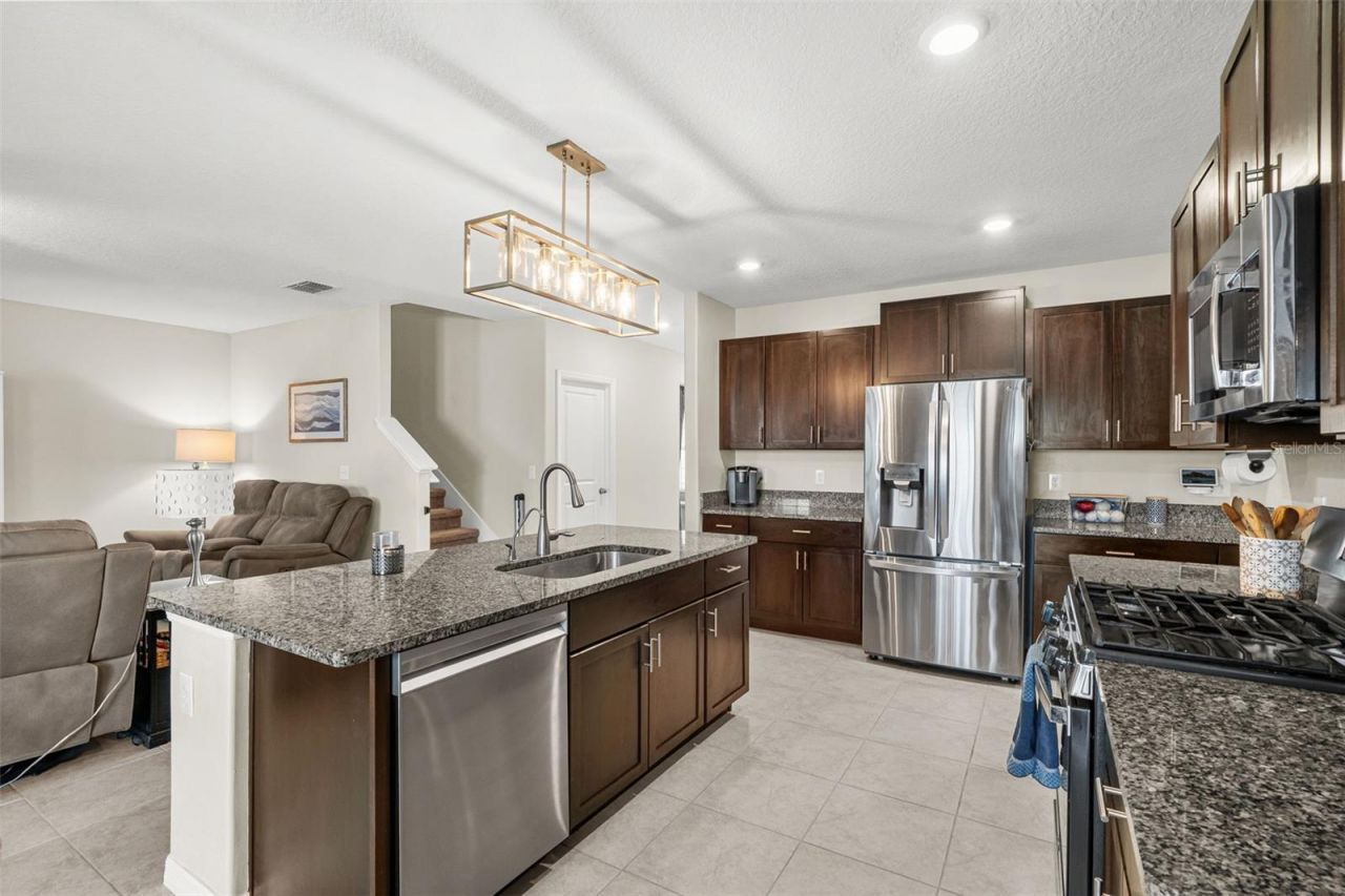 9823 Lemon Drop Loop , Ruskin, FL 33573 Photo