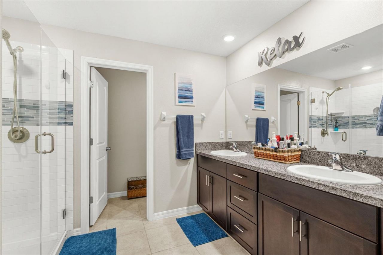 9823 Lemon Drop Loop , Ruskin, FL 33573 Photo