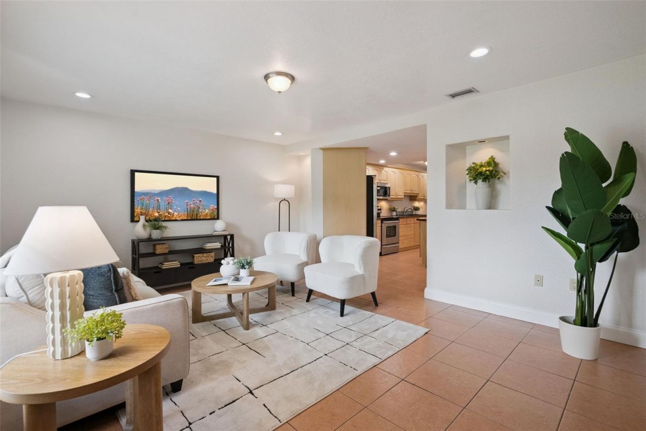 1713 Gulfview Drive, Unit 435B, Maitland, FL 32751 Photo