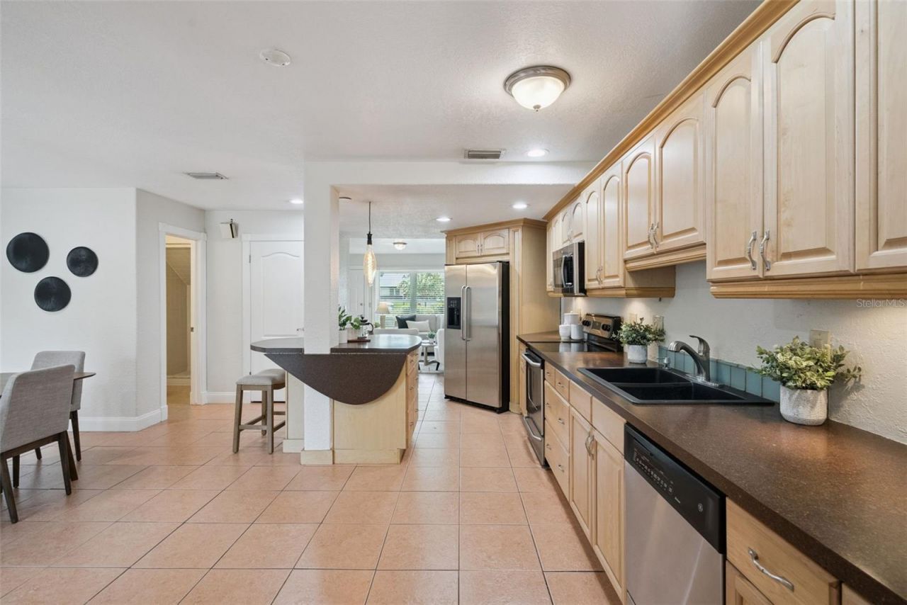 1713 Gulfview Drive, Unit 435B, Maitland, FL 32751 Photo