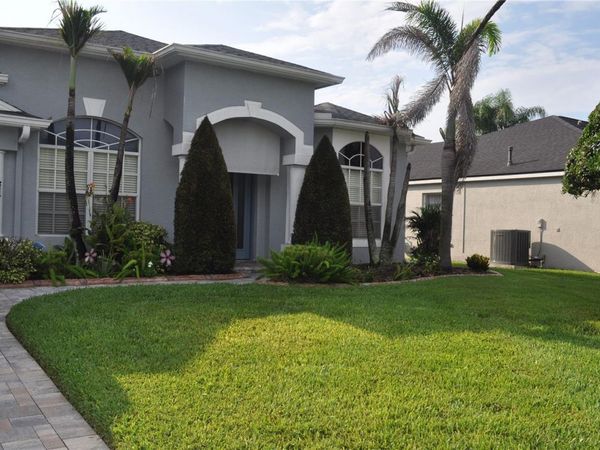1842 RIDGELAKE COURT , WESLEY CHAPEL, FL 33543