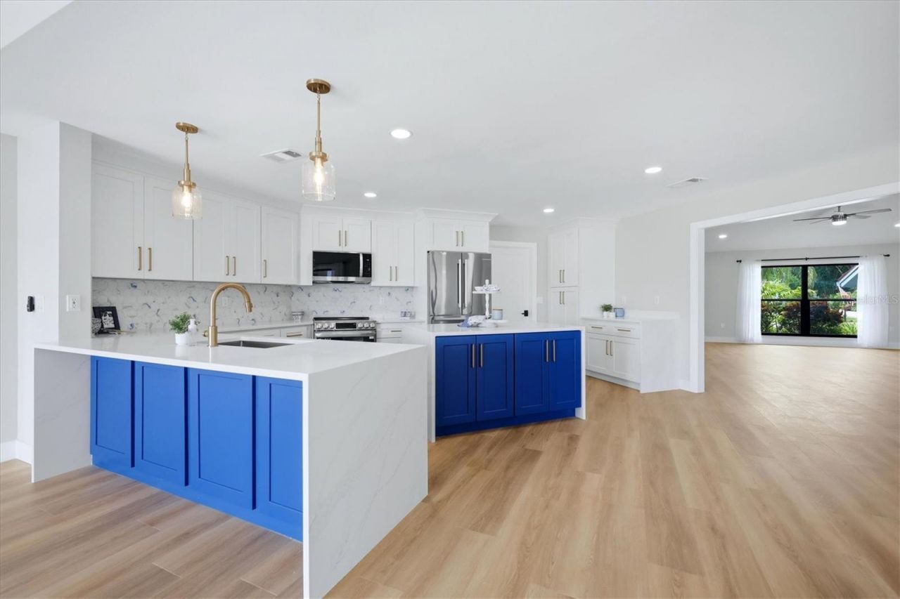 8822 Misty Creek Drive, Sarasota, FL 34241 Photo