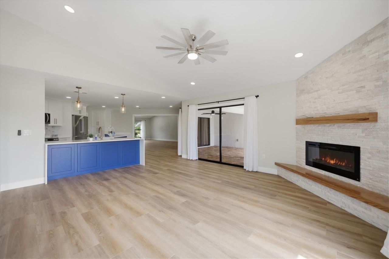 8822 Misty Creek Drive, Sarasota, FL 34241 Photo