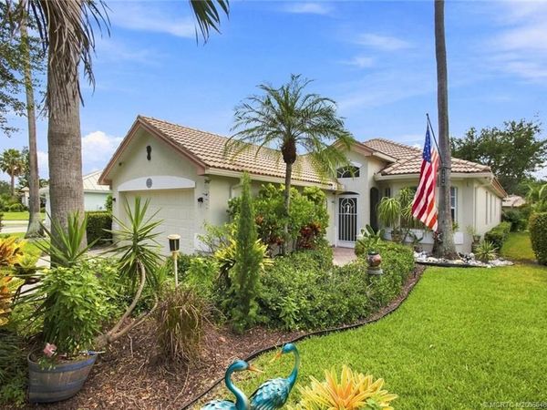 3694 NW Pin Oak Drive, Jensen Beach, FL 34957