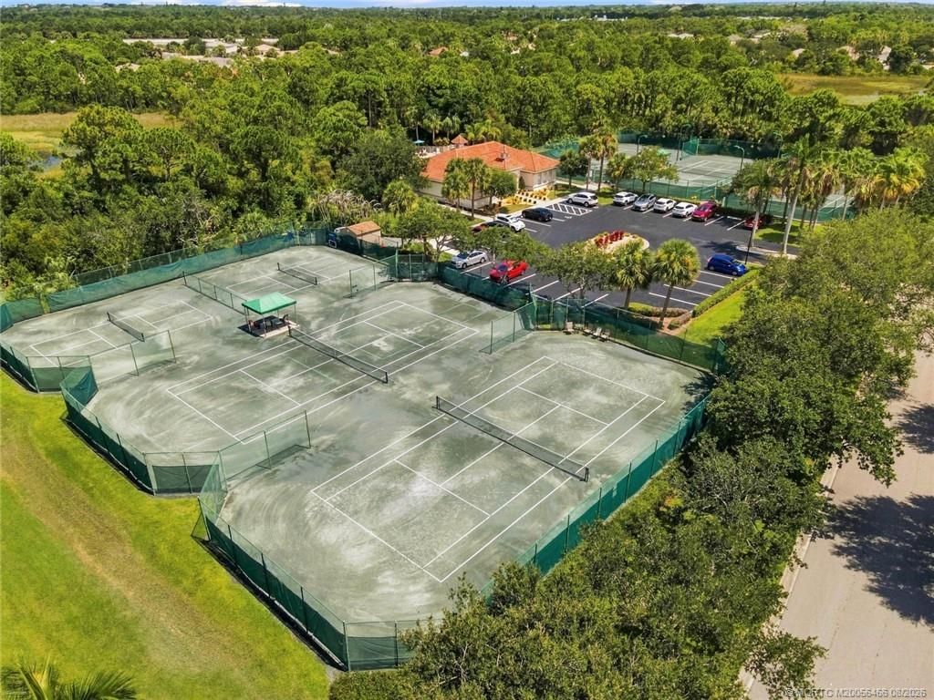 3694 NW Pin Oak Drive, Jensen Beach, FL 34957 Photo