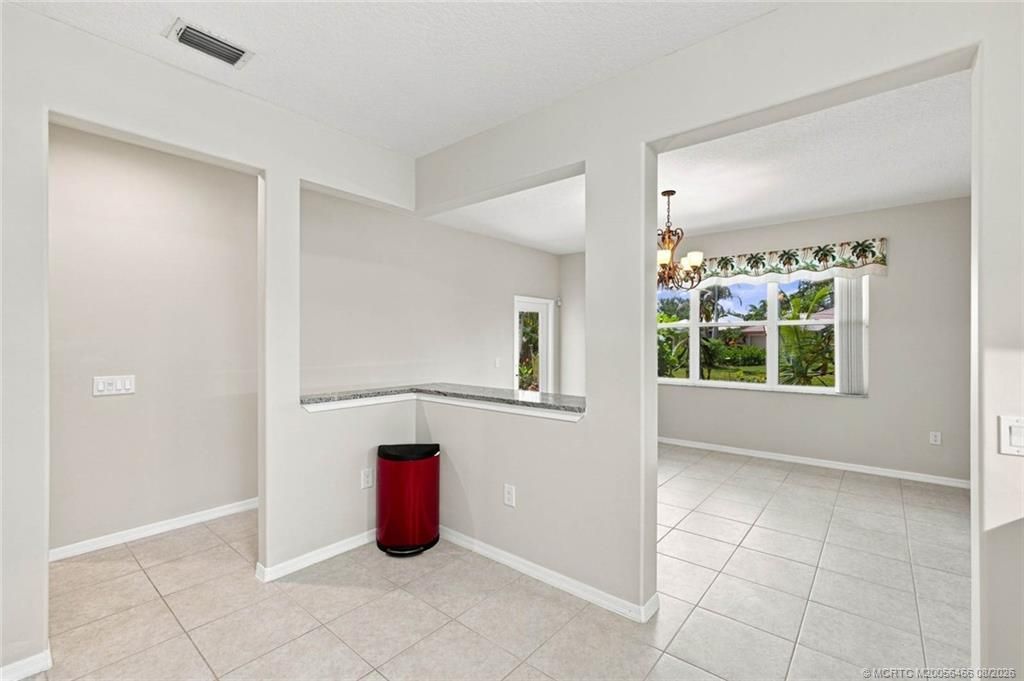 3694 NW Pin Oak Drive, Jensen Beach, FL 34957 Photo