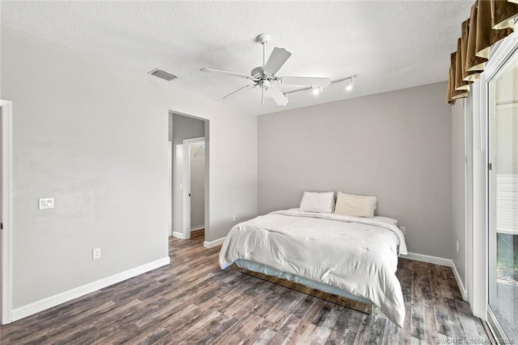 3694 NW Pin Oak Drive, Jensen Beach, FL 34957 Photo
