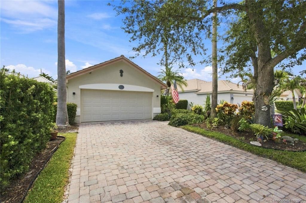 3694 NW Pin Oak Drive, Jensen Beach, FL 34957 Photo