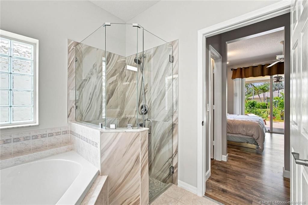 3694 NW Pin Oak Drive, Jensen Beach, FL 34957 Photo