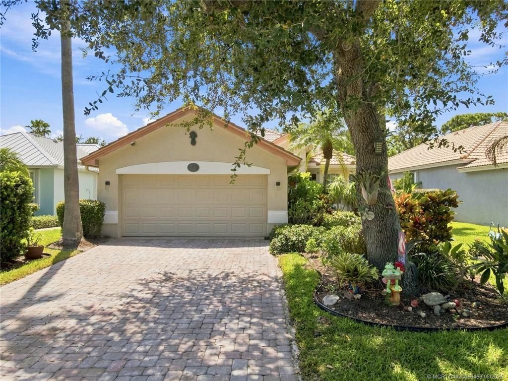 3694 NW Pin Oak Drive, Jensen Beach, FL 34957 Photo
