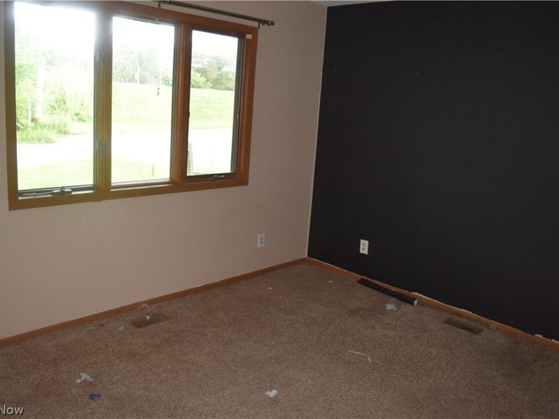 68585 Bannock Road, Saint Clairsville, OH 43950 Photo 17