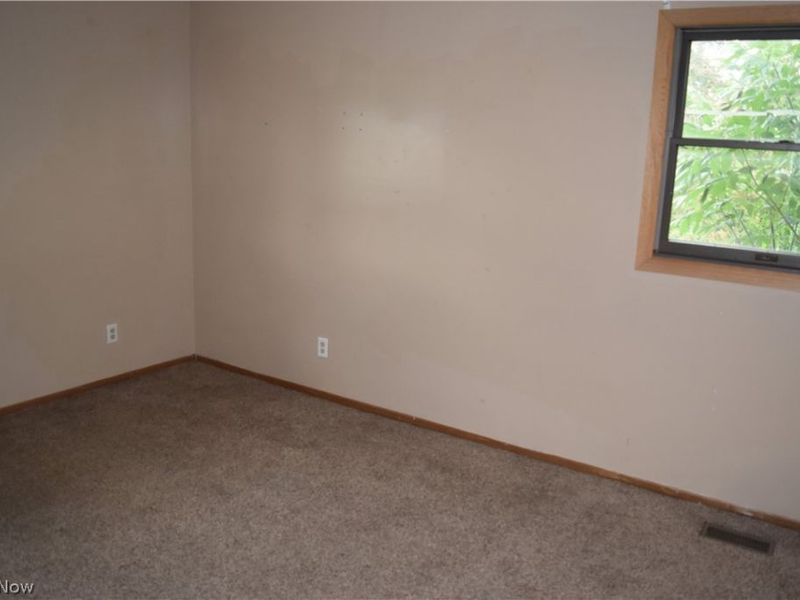 68585 Bannock Road, Saint Clairsville, OH 43950 Photo 18