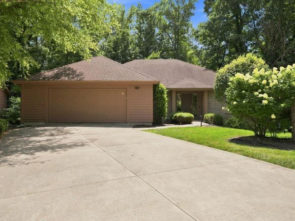 10529 Woodland Ridge, Fort Wayne, IN 46804