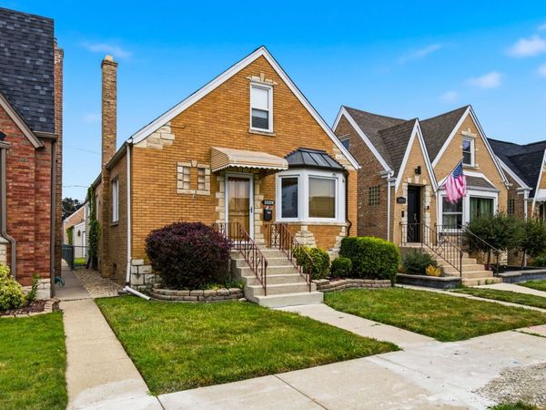 3329 N NEVA Avenue , Chicago, IL 60634