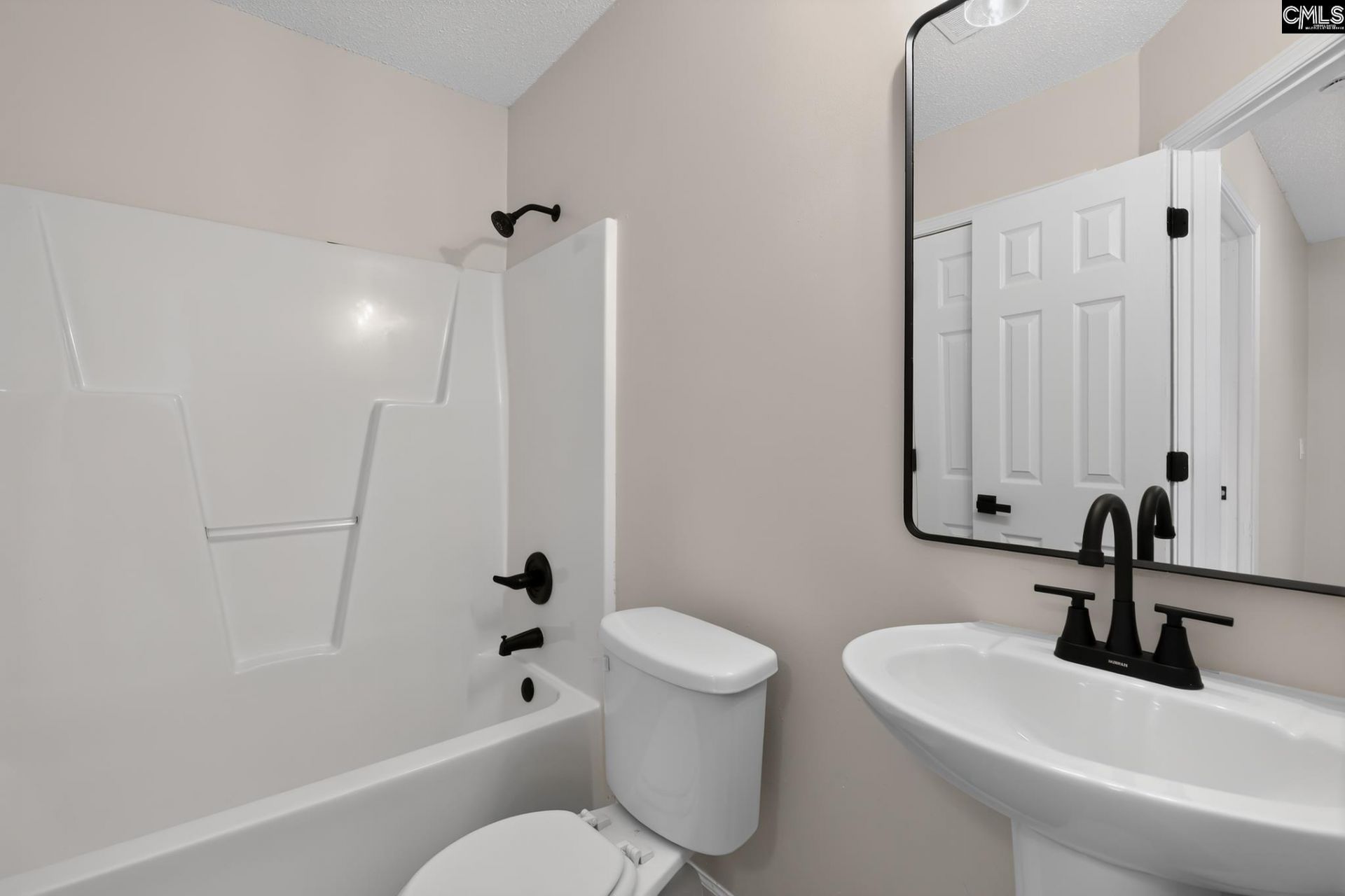 107 Linville Court  Photo 11