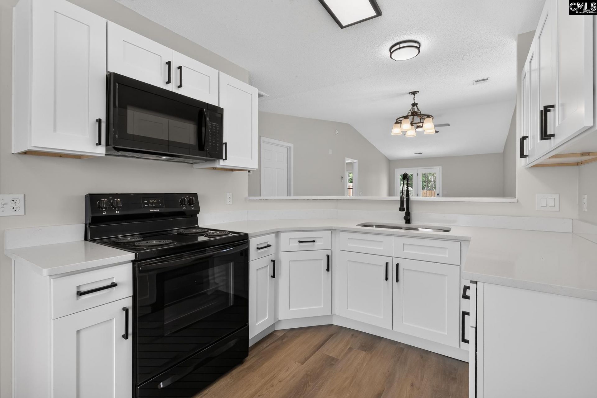 107 Linville Court  Photo 5
