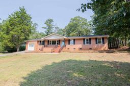 405 Grenadier Drive  photo 4