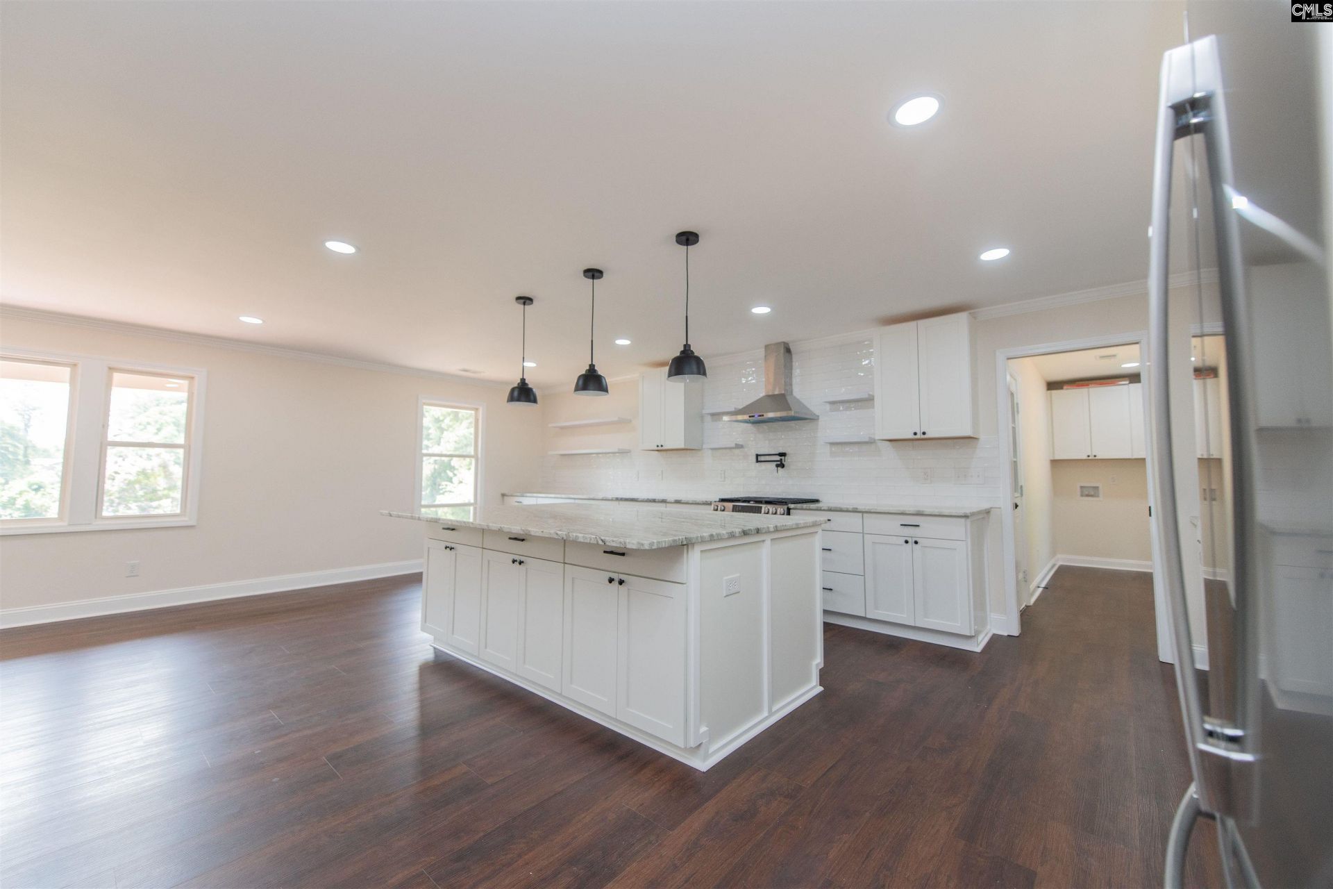 405 Grenadier Drive  Photo 21