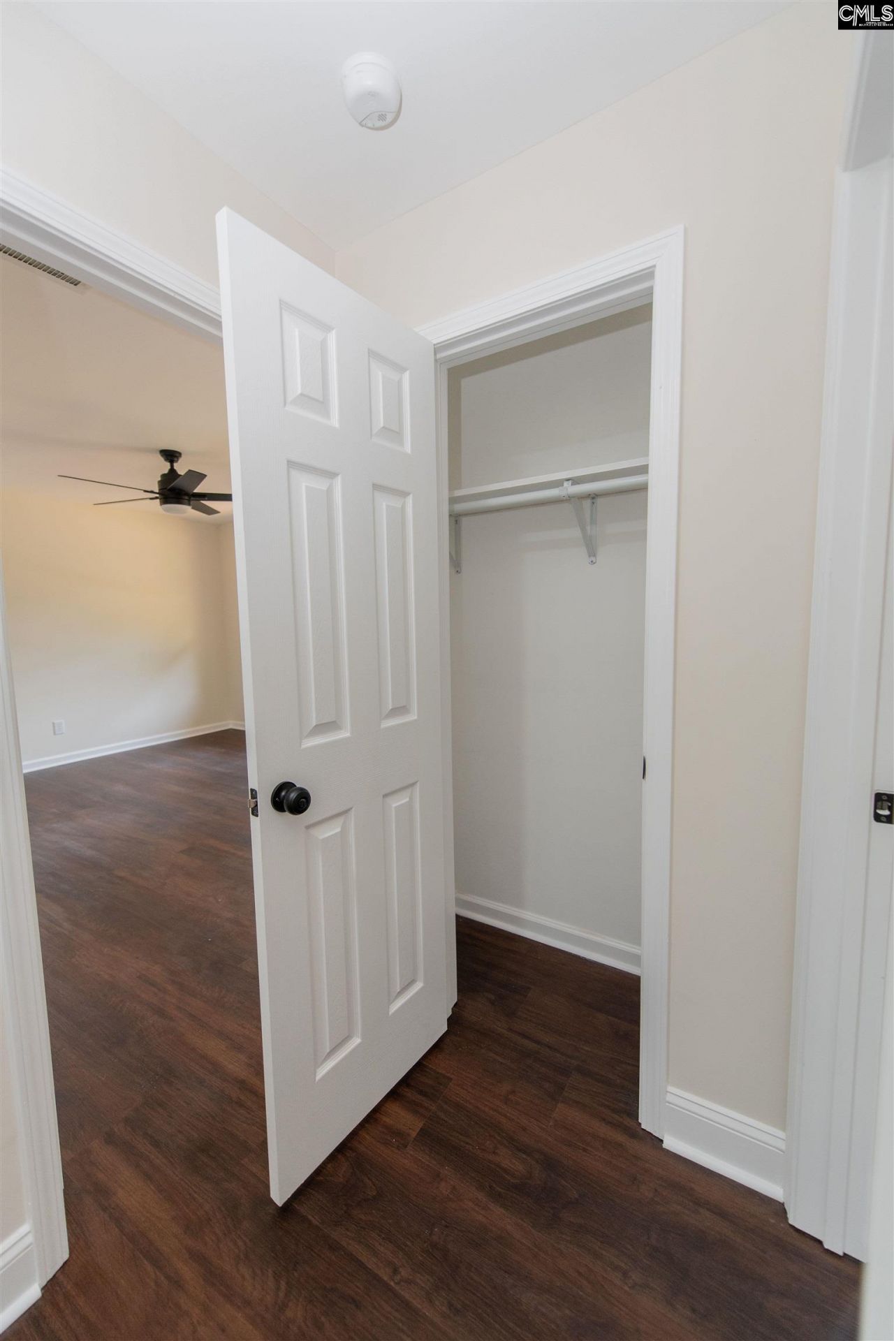 405 Grenadier Drive  Photo 28