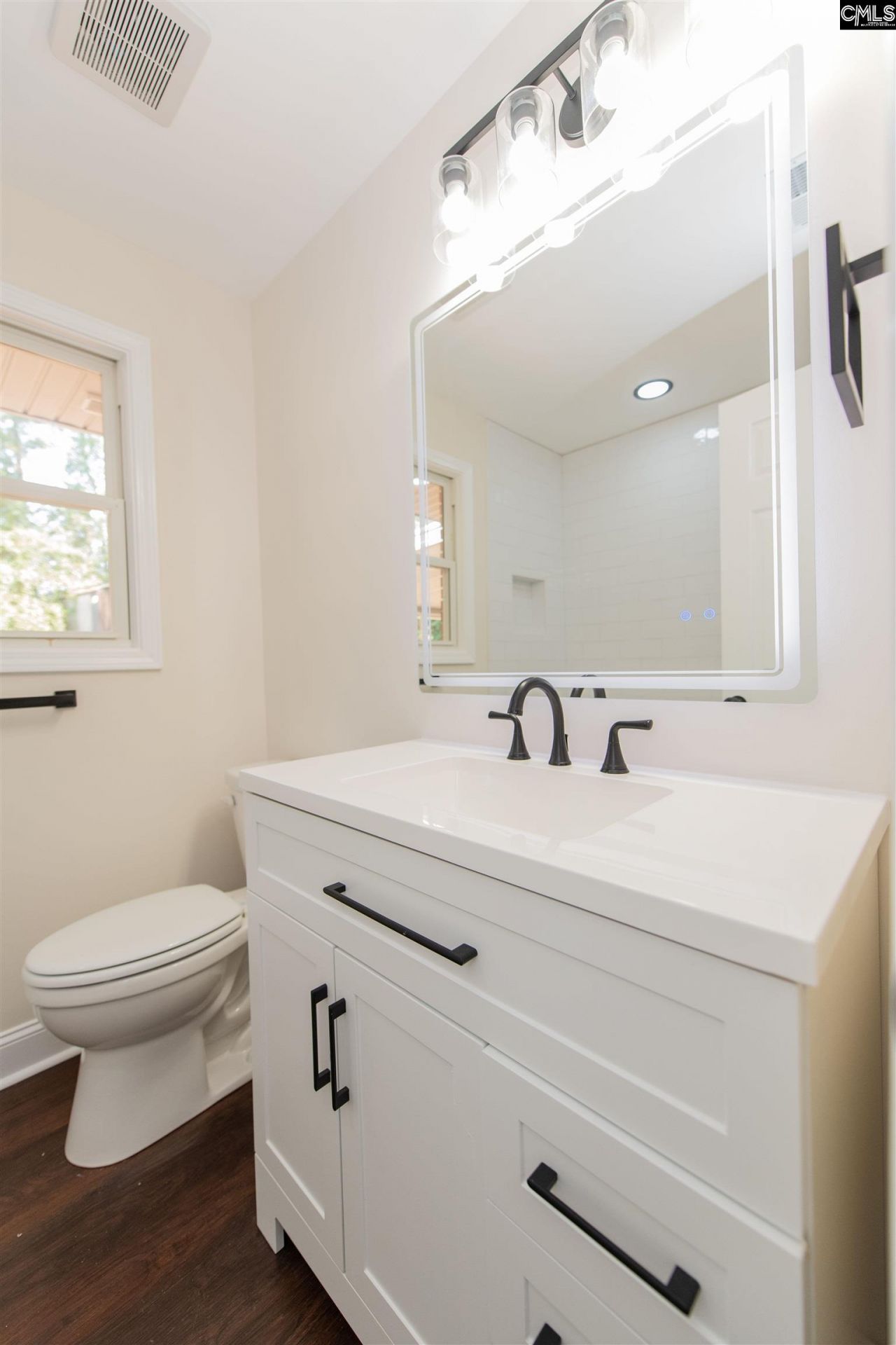 405 Grenadier Drive  Photo 29
