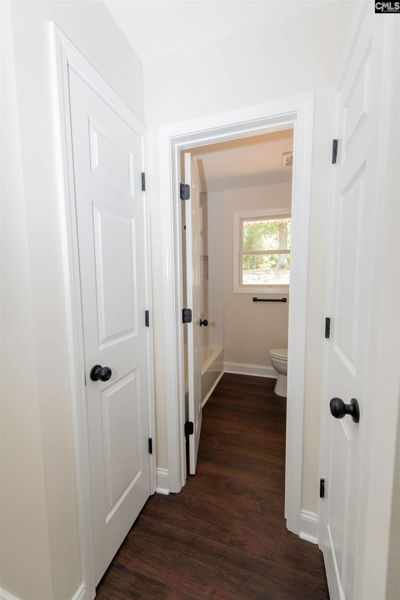 405 Grenadier Drive  Photo 33