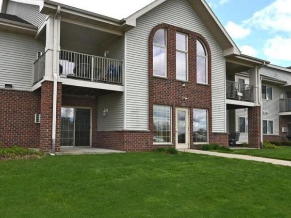 W1060 Marietta AVENUE, Unit 114, Ixonia, WI 53036