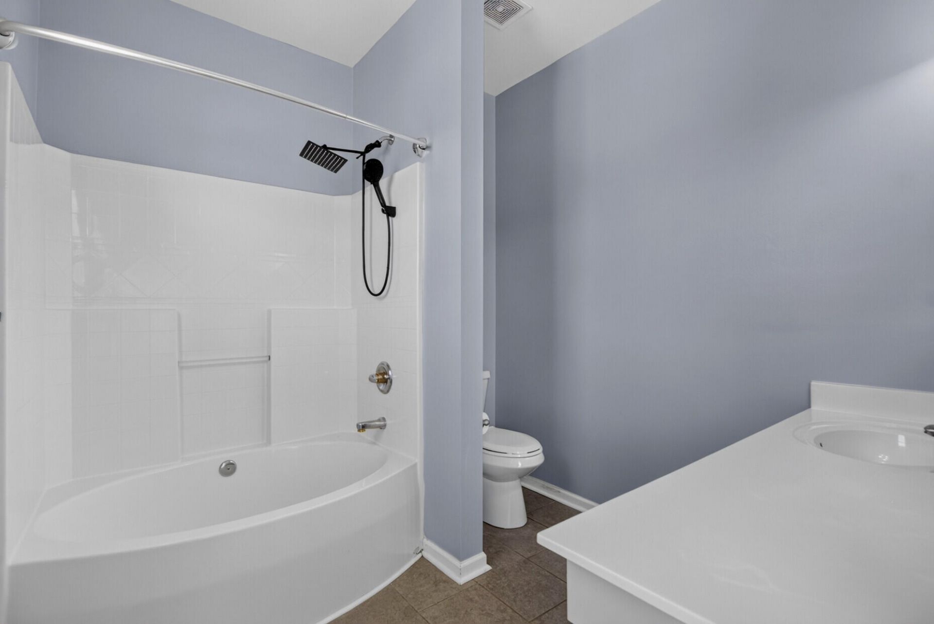 208 Dandelion Street Photo 19