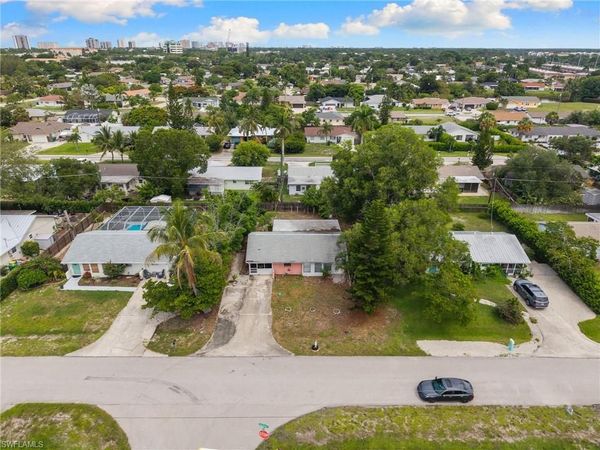 1297 Ingraham ST , NAPLES, FL 34103